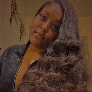 Meet your Posher, Lashae